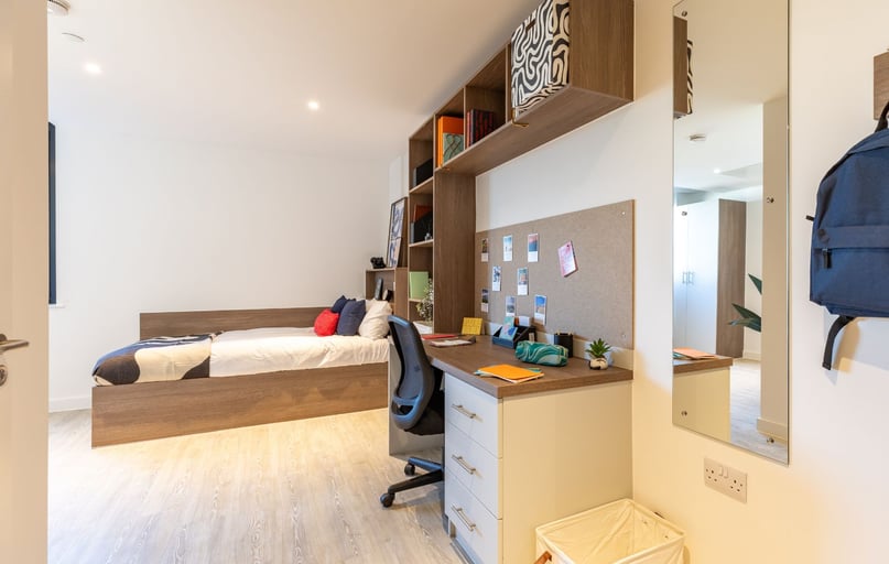 Platinum Studio, Glassworks, St Thomas Street, City Centre, Bristol - Image 1